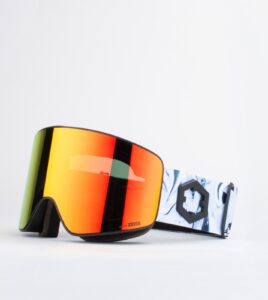 OUT OF Void Kozak Red Mci