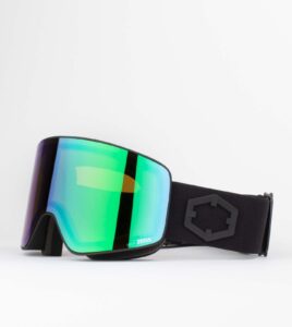 OUT OF Zenith Black Green Mci