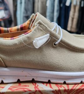 JUNGLO Two Beige Stripes Vegan